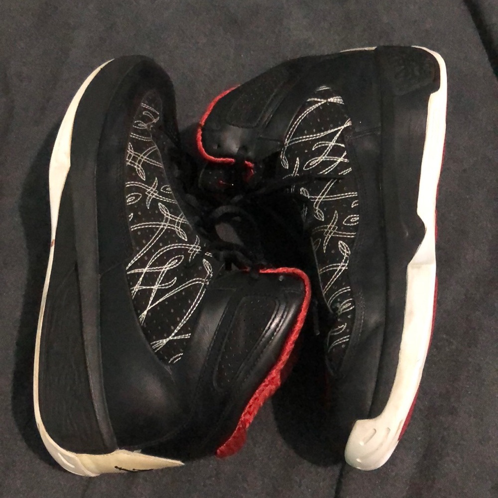 Air Jordan “Icons” Black/Red/White - Picture 2 of 8